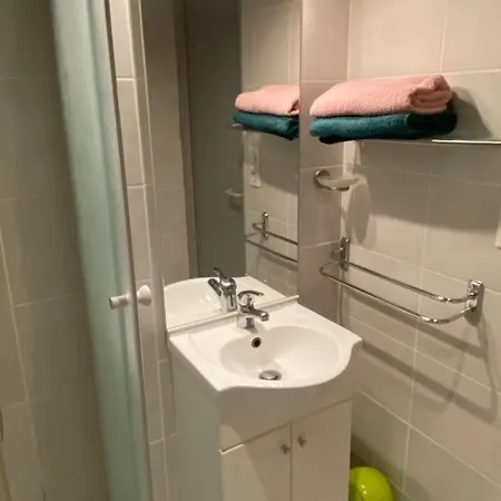 Centre Avec Ascenseur 3min Des Thermes *